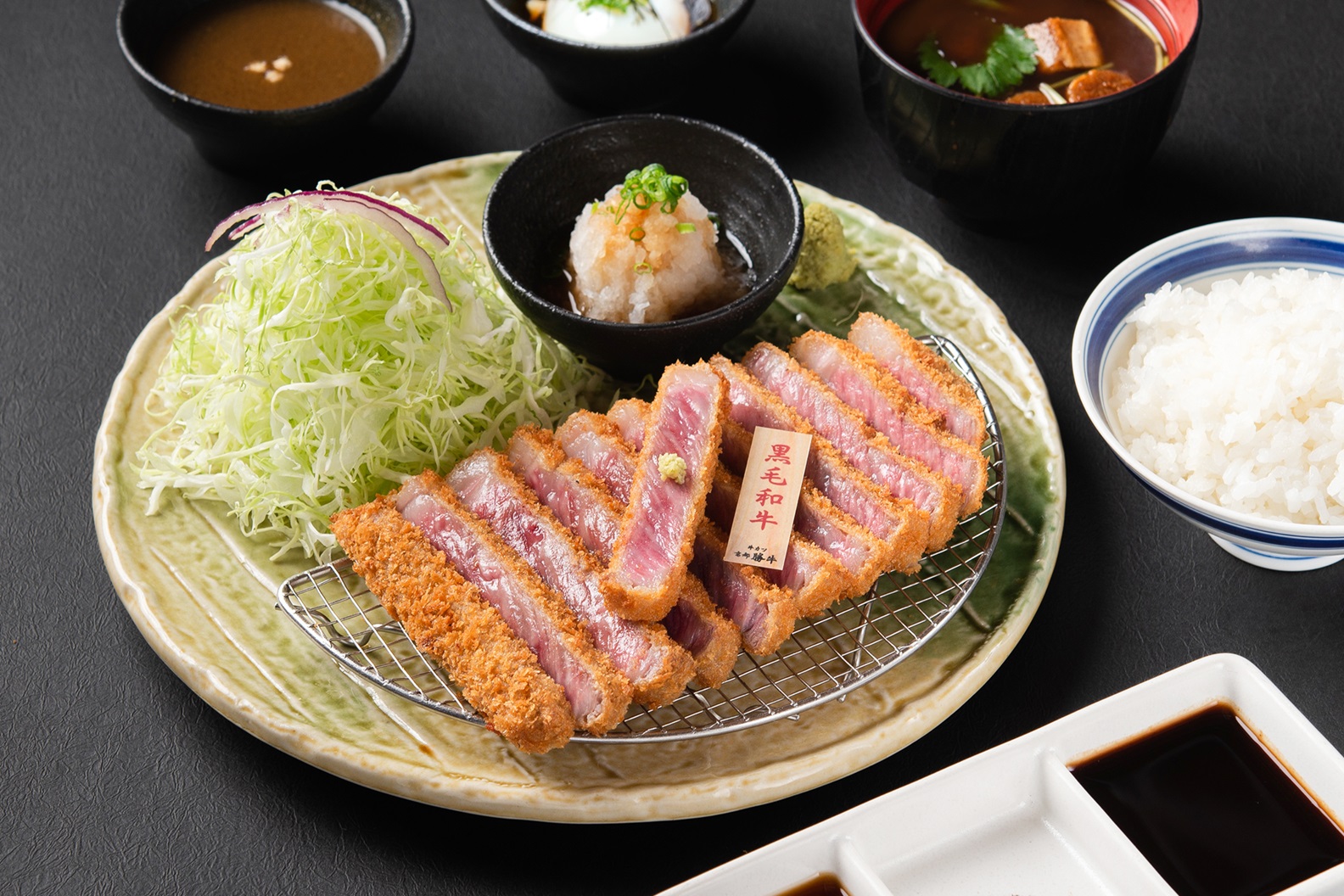 黒毛和牛サーロインカツ膳