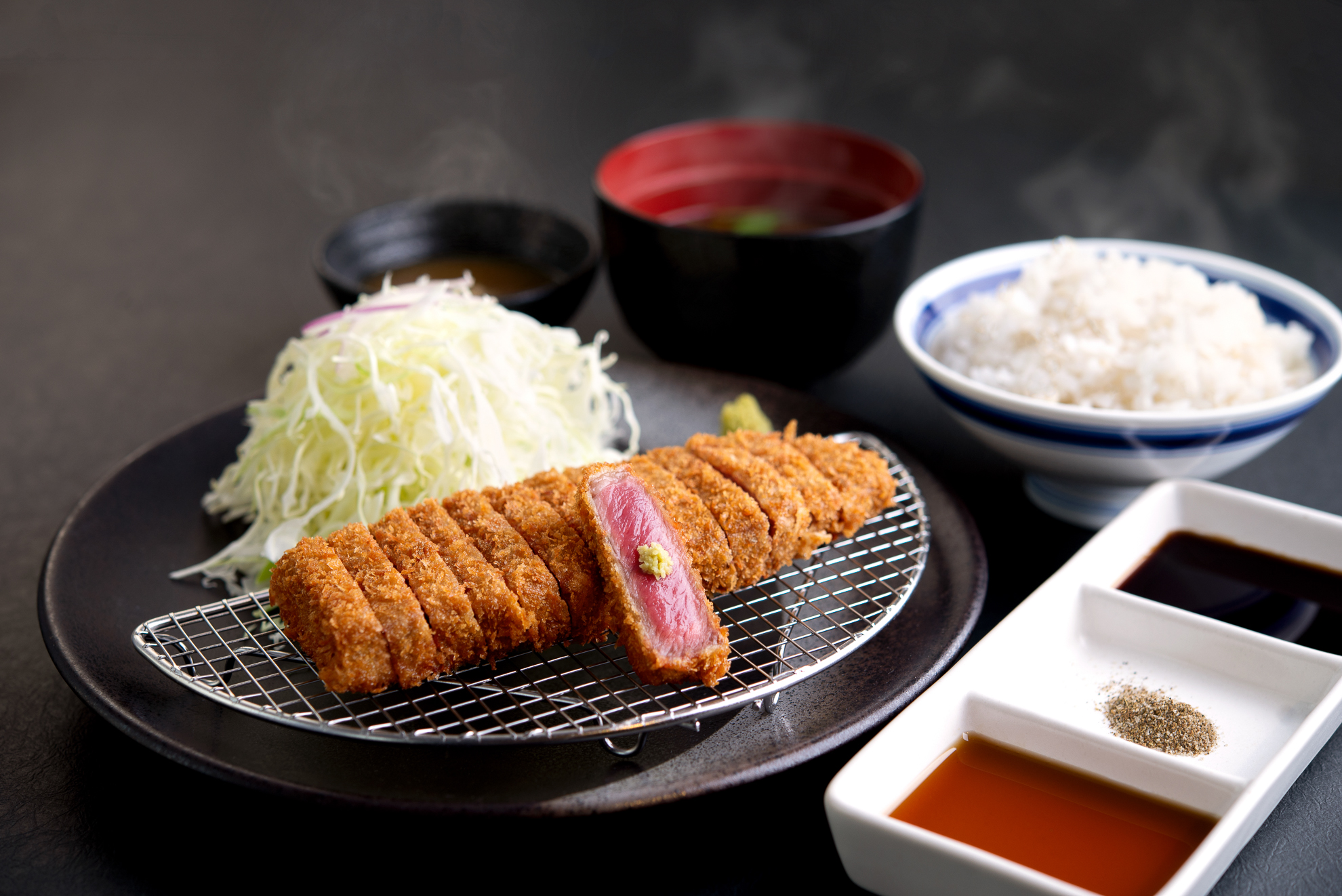 牛上ロースカツ膳